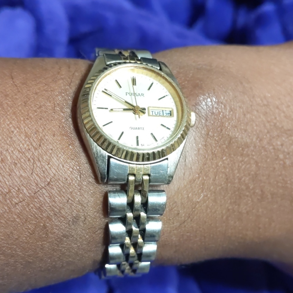 Women's quartz watch